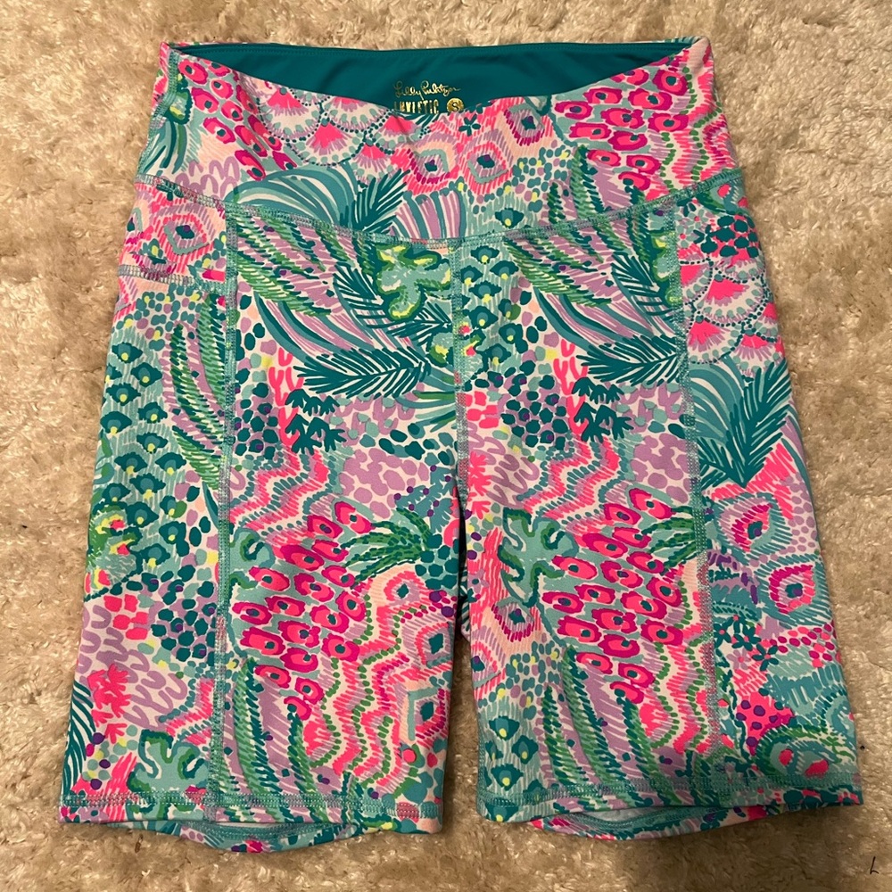Lilly Pulitzer Pink and Green Patterned Bike Shorts with pocket small